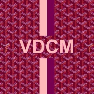 Meet your Posher, Valentina